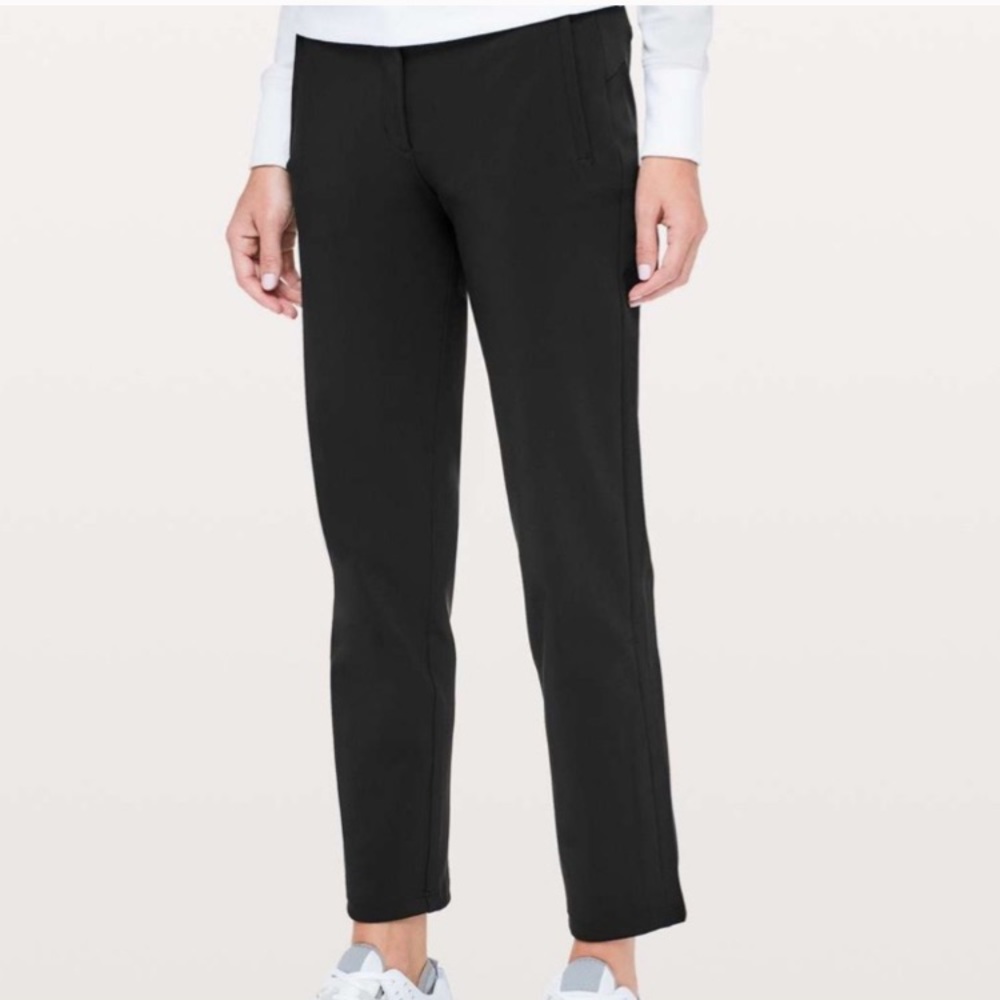 NWT Lululemon Black On the Move Pant Light